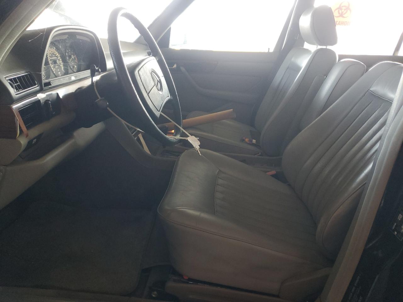 1985 Mercedes-Benz 380 Se VIN: WDBCA32D9FA190068 Lot: 87005525