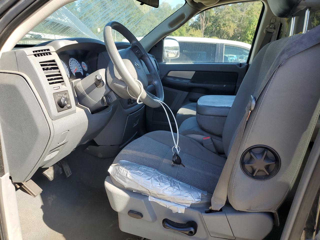 2008 Dodge Ram 1500 St VIN: 1D7HU18258S524172 Lot: 82213075