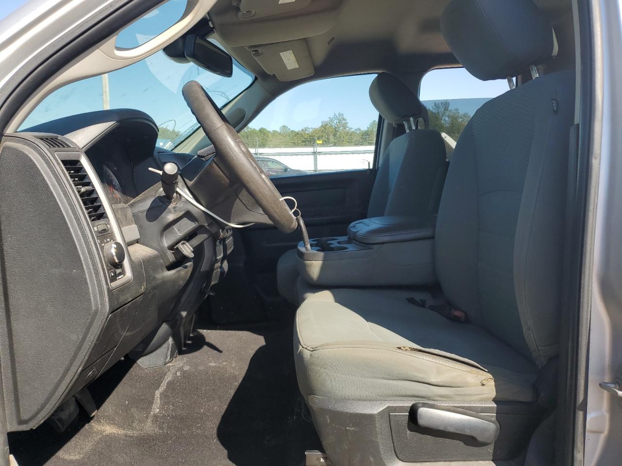 2018 Ram 1500 St VIN: 1C6RR6FT2JS330673 Lot: 84777565