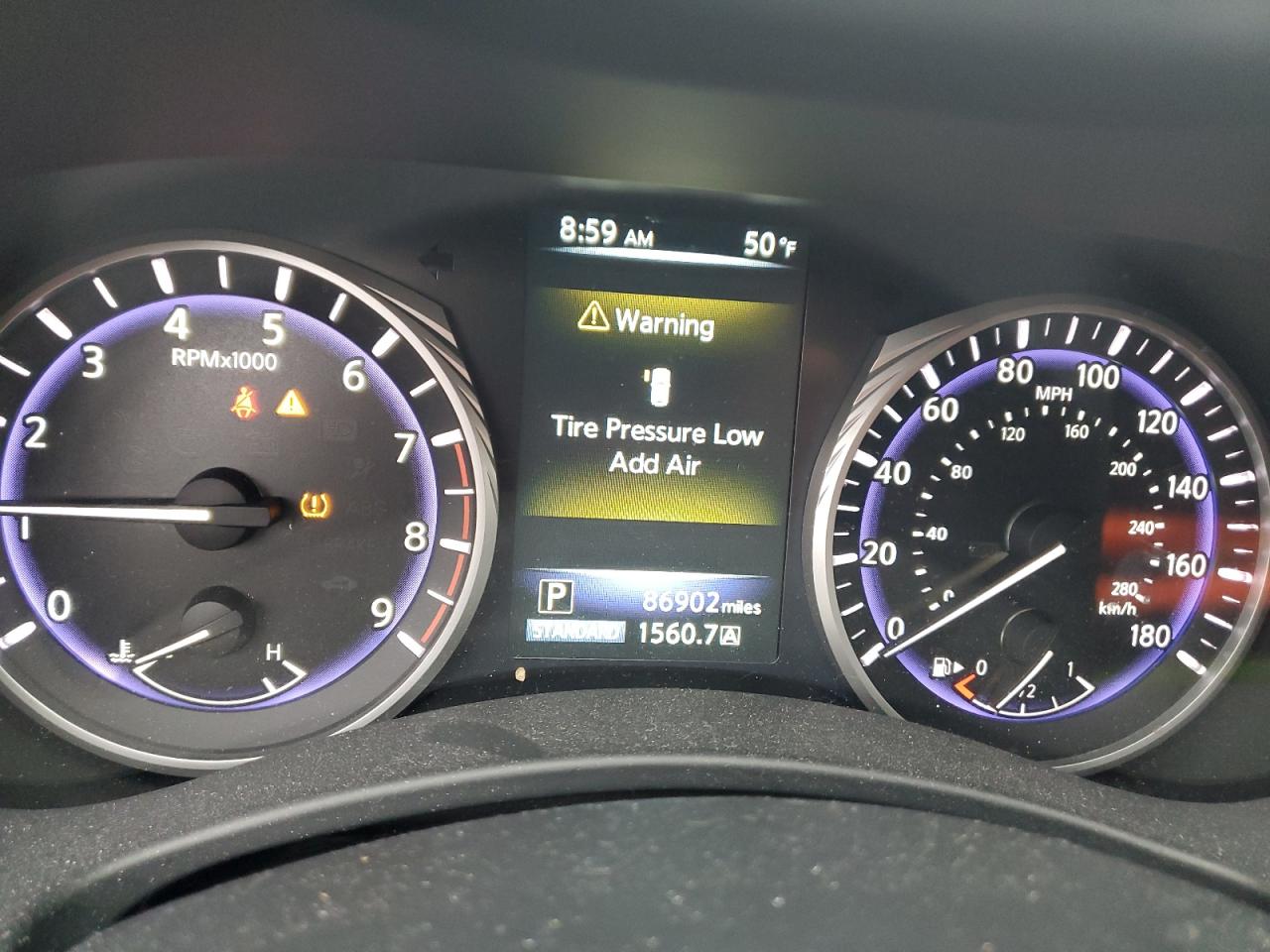 2017 Infiniti Q50 Premium VIN: JN1EV7AR1HM836209 Lot: 81472895