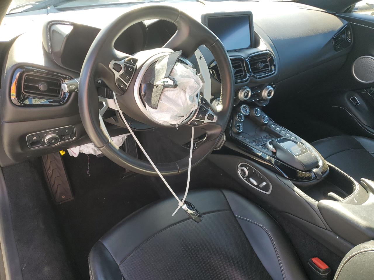 2020 Aston Martin Vantage VIN: SCFSMGAW9LGN04715 Lot: 90519275