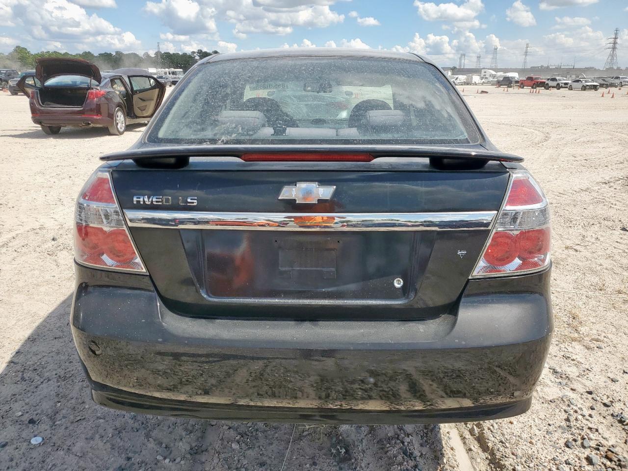 2007 Chevrolet Aveo Base VIN: KL1TD56697B050766 Lot: 85520385