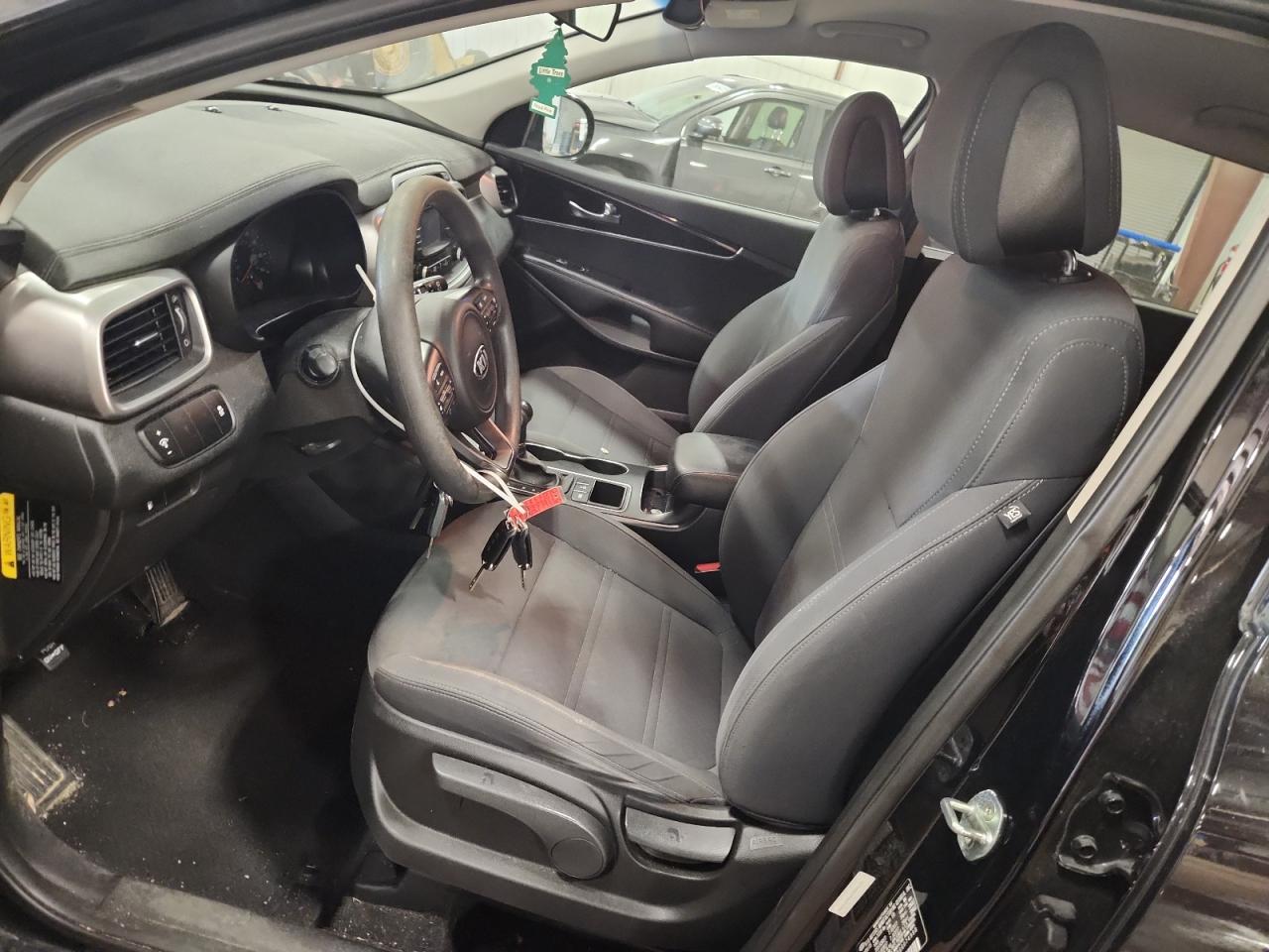 2016 Kia Sorento Lx VIN: 5XYPGDA39GG074998 Lot: 82233445