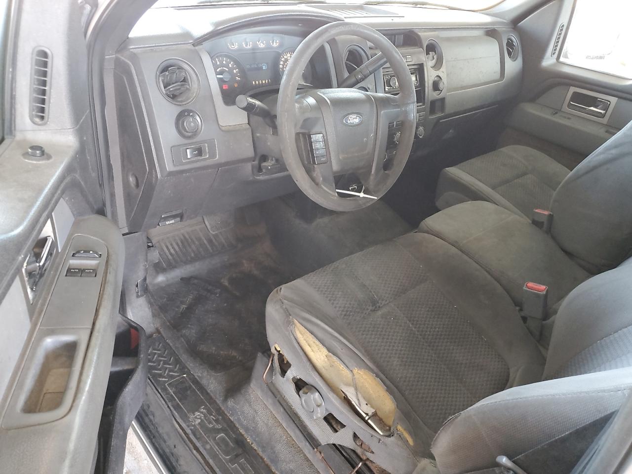 2011 Ford F150 VIN: 1FTMF1CMXBKD98216 Lot: 82311385