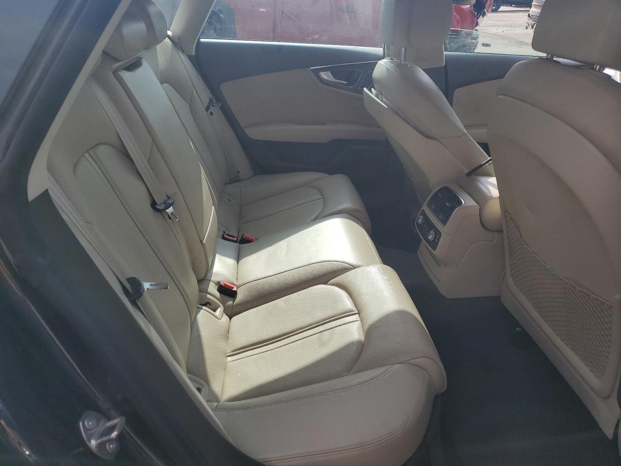 2018 Audi A7 Premium Plus VIN: WAUW3AFC7JN015749 Lot: 86645235