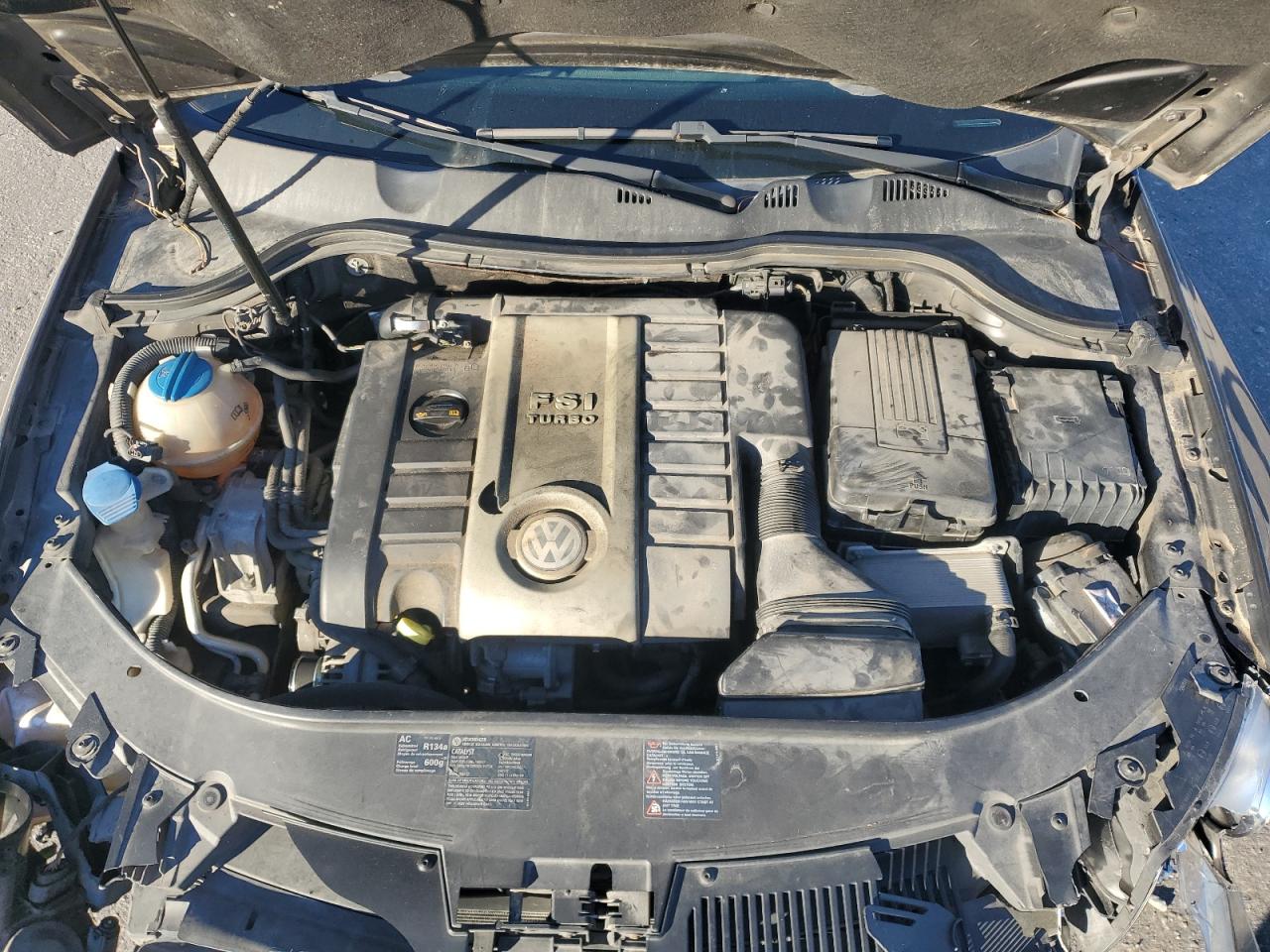 2008 Volkswagen Passat Lux VIN: WVWEK93C18E078490 Lot: 87358795