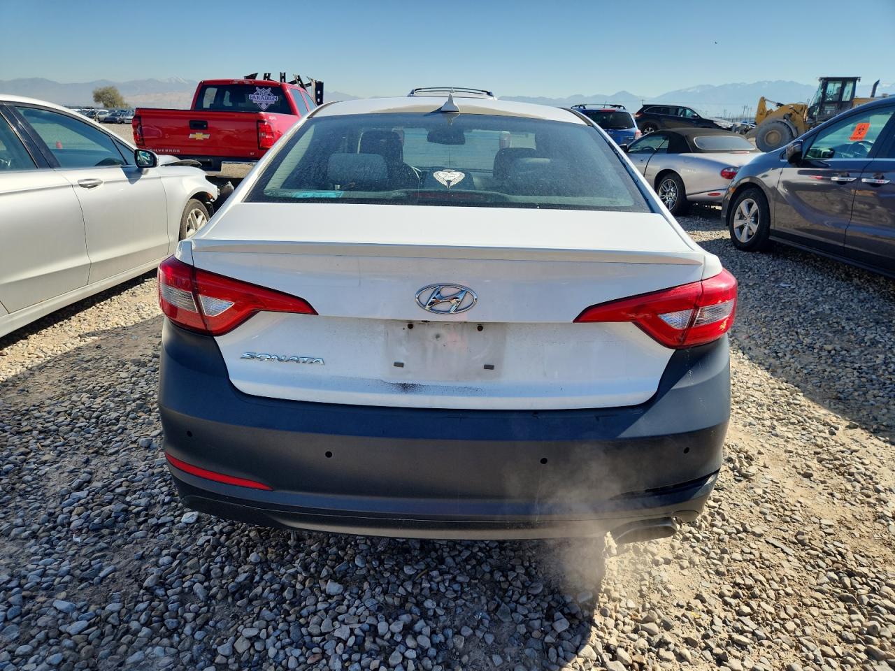 2015 Hyundai Sonata Se VIN: 5NPE24AF6FH184267 Lot: 82315865