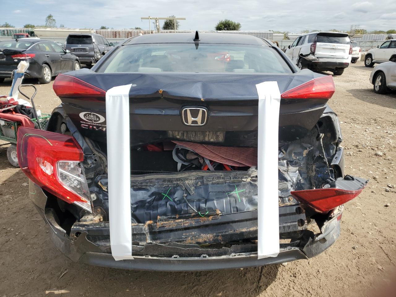 2018 Honda Civic Ex VIN: 2HGFC2F71JH606357 Lot: 81992035