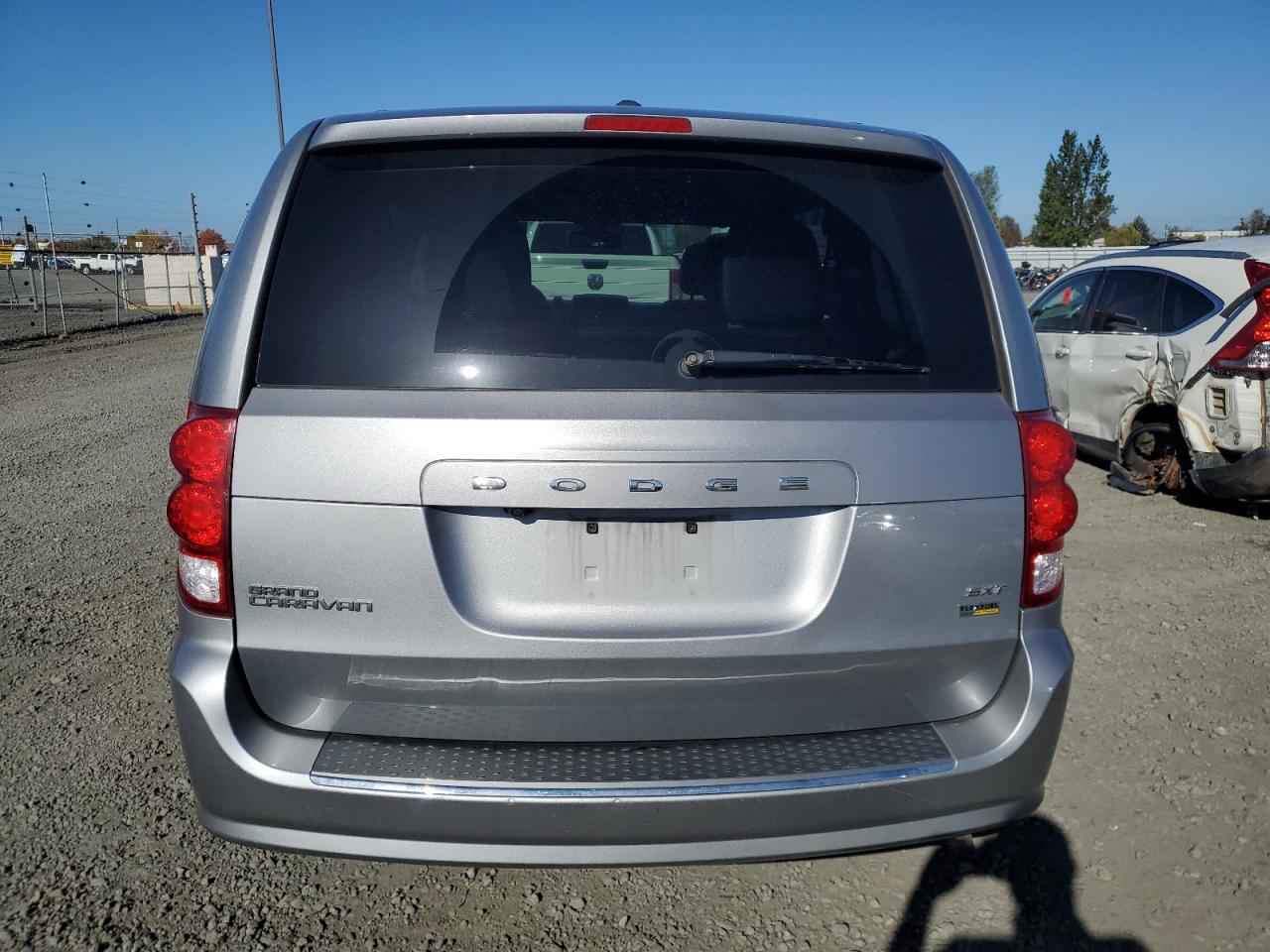 2018 Dodge Grand Caravan Sxt VIN: 2C4RDGCG0JR241626 Lot: 87254415