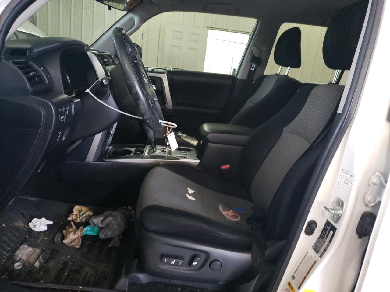 2018 Toyota 4Runner Sr5 VIN: JTEZU5JR0J5178075 Lot: 82738655