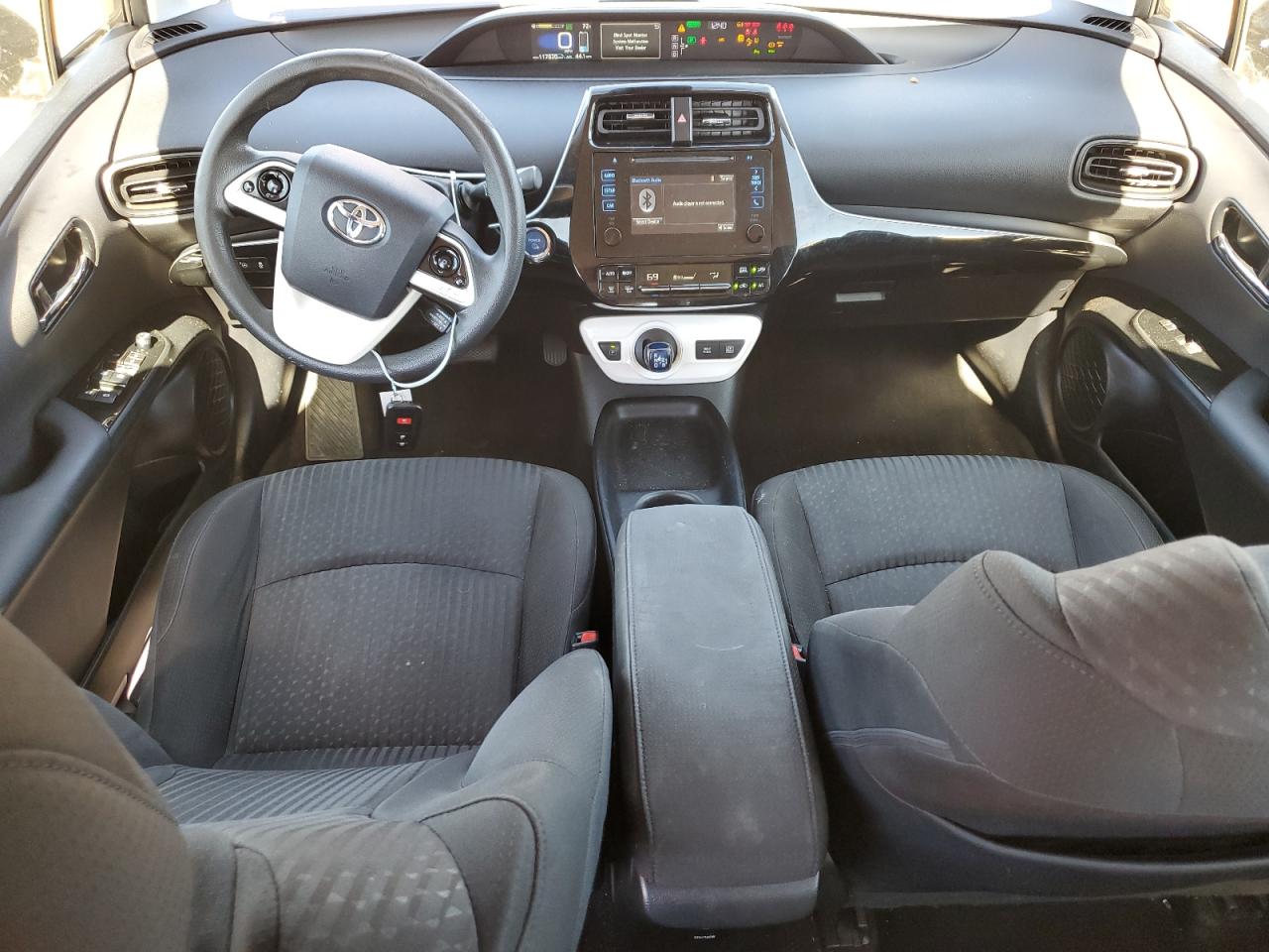 2018 Toyota Prius VIN: JTDKBRFU5J3587927 Lot: 86894005