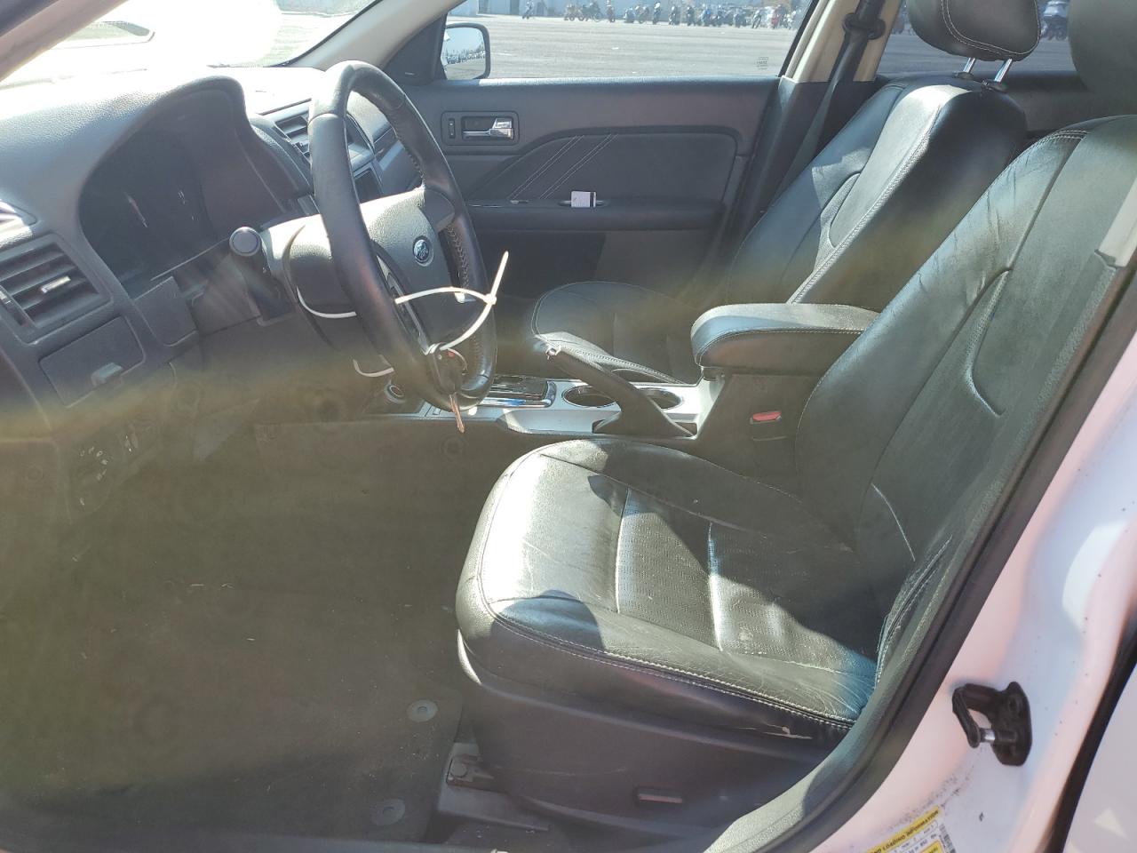 2011 Ford Fusion Sport VIN: 3FAHP0KC1BR286682 Lot: 90613625