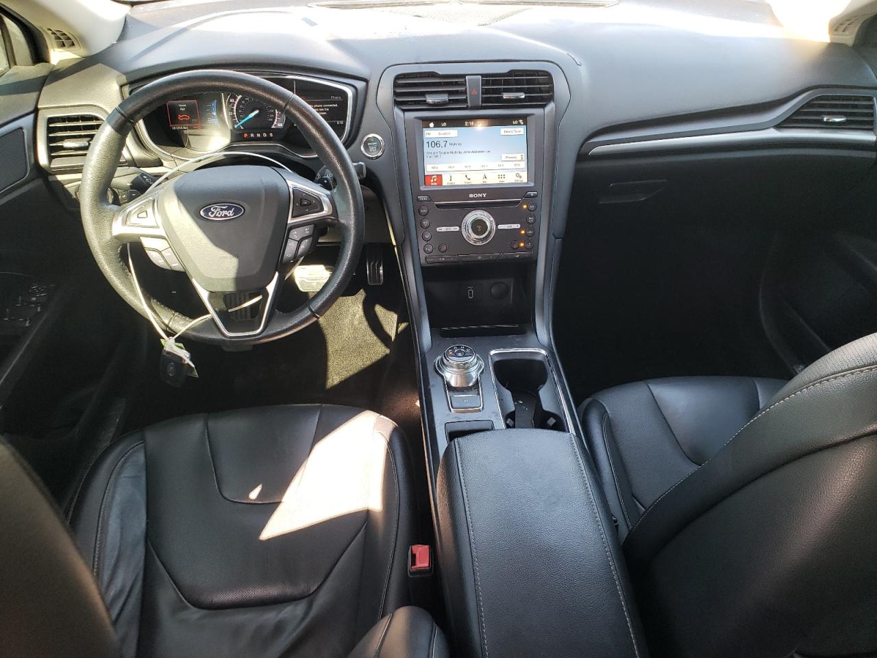 2018 Ford Fusion Titanium/Platinum VIN: 3FA6P0D93JR268756 Lot: 85692005