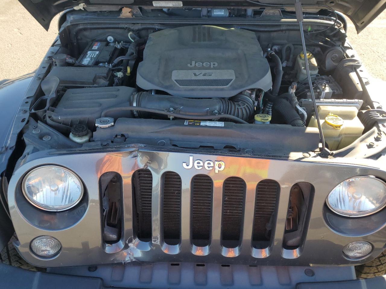 2014 Jeep Wrangler Unlimited Sahara VIN: 1C4HJWEG7EL240354 Lot: 85584745