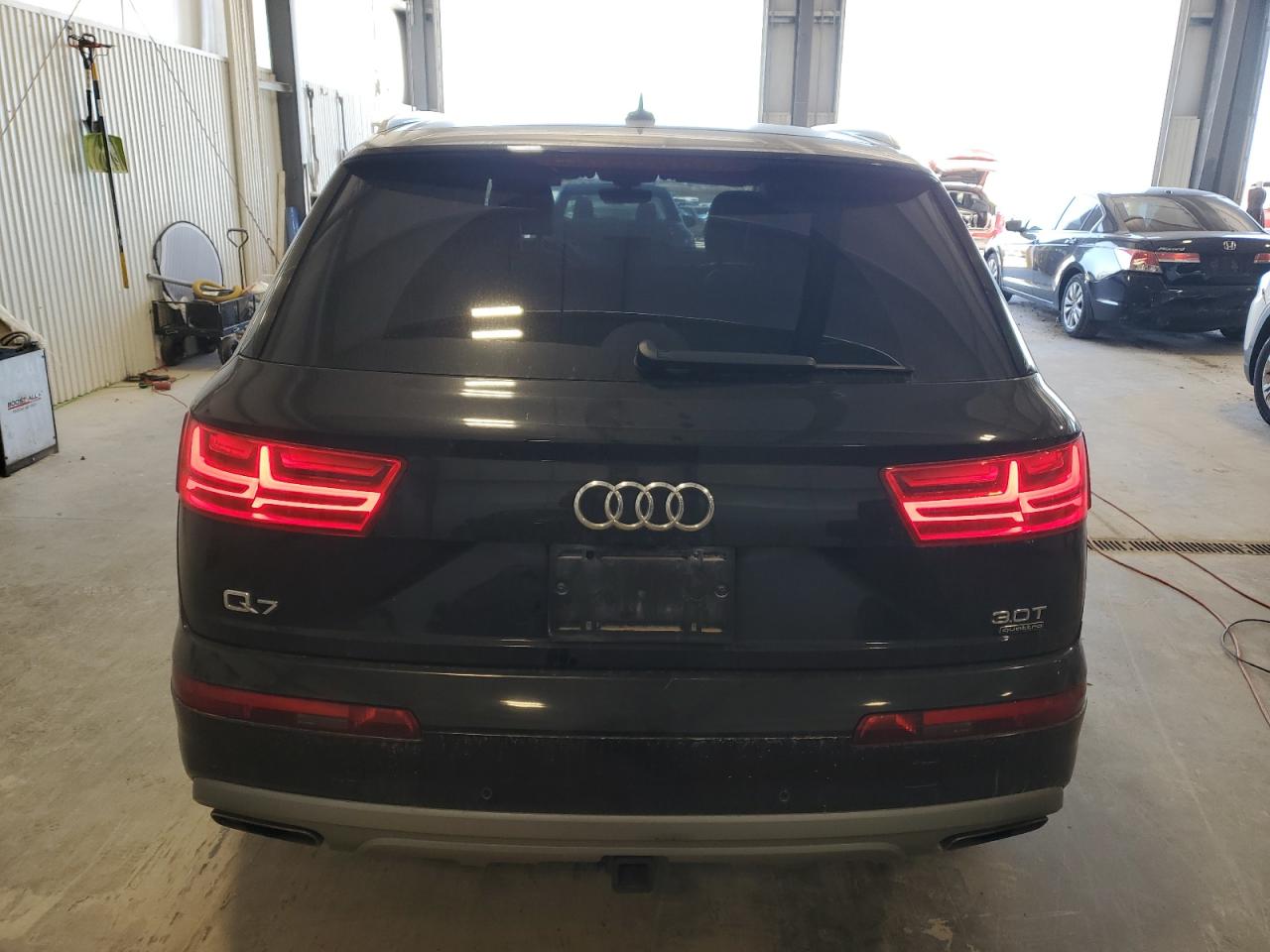 2017 Audi Q7 Premium Plus VIN: WA1LAAF77HD003481 Lot: 87247435