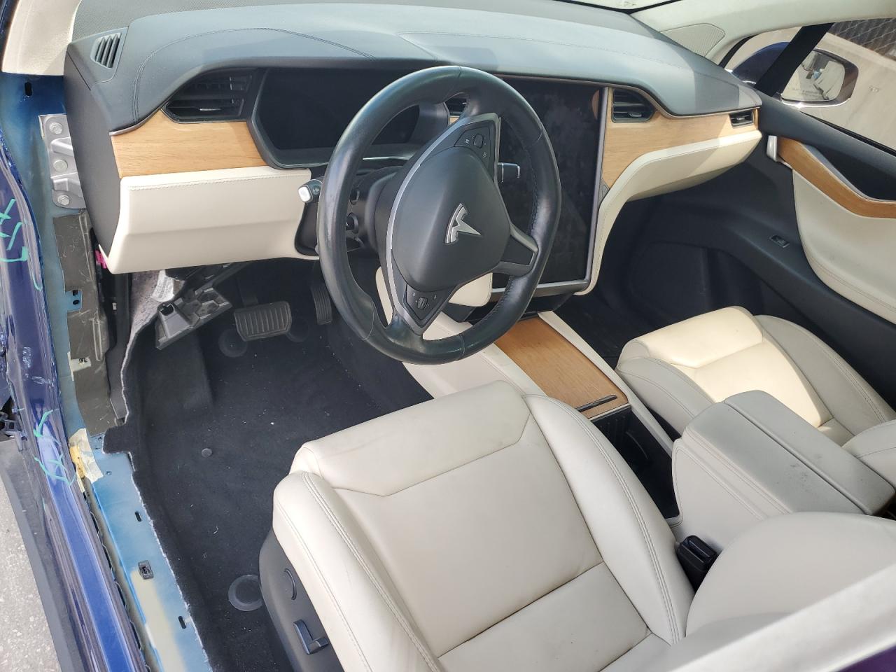 2019 Tesla Model X VIN: 5YJXCBE28KF151653 Lot: 85542765