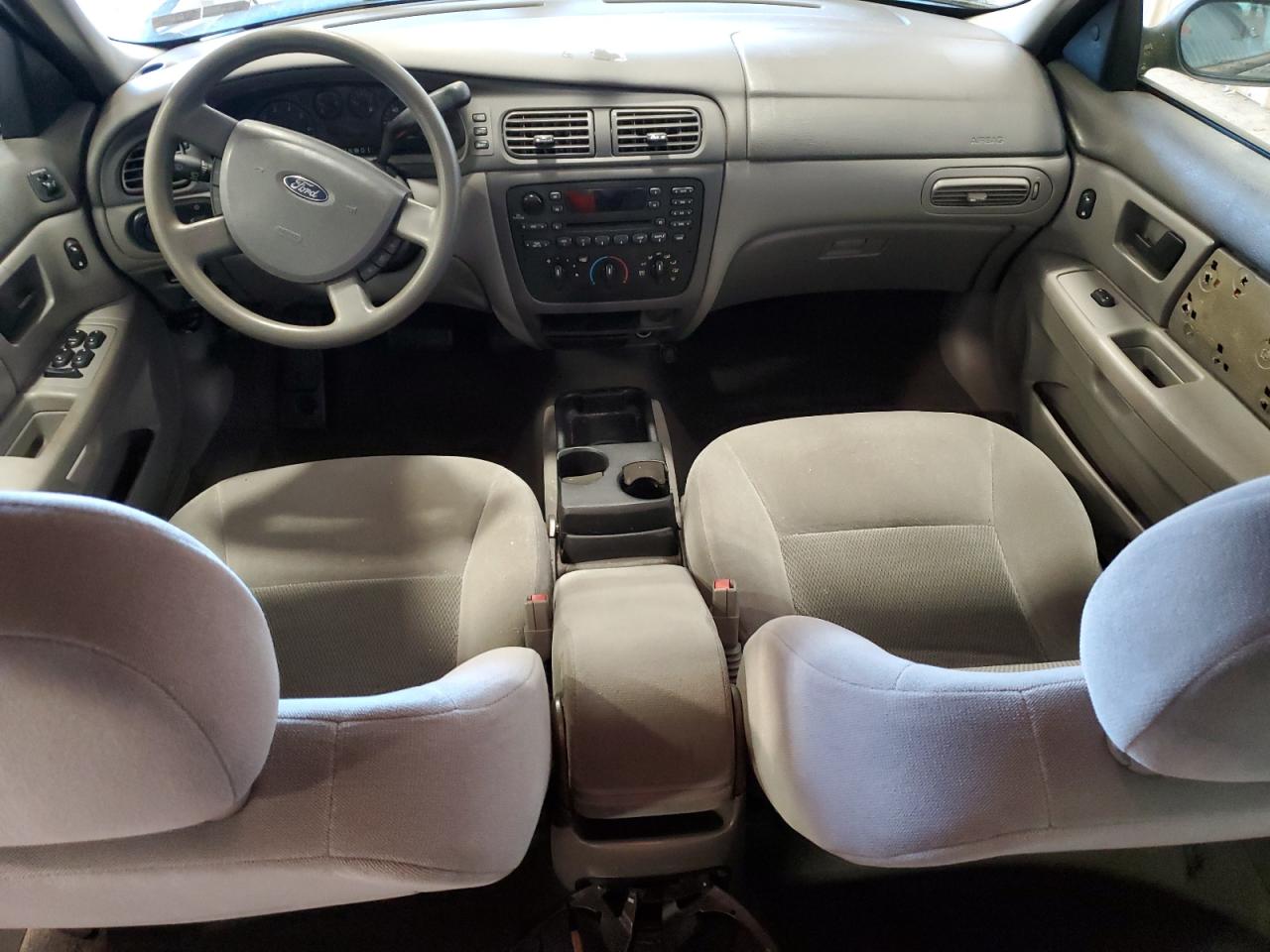 2005 Ford Taurus Se VIN: 1FAFP53235A204735 Lot: 84773255