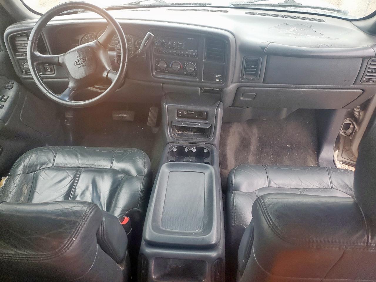 2001 Chevrolet Silverado C1500 VIN: 2GCEC19T811186635 Lot: 84966095