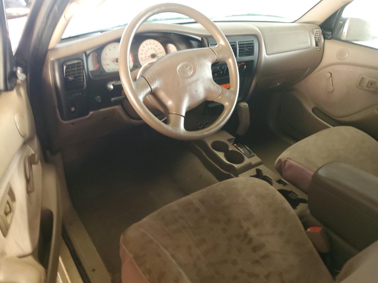 2002 Toyota Tacoma Xtracab Prerunner VIN: 5TESM92N22Z090278 Lot: 82197365