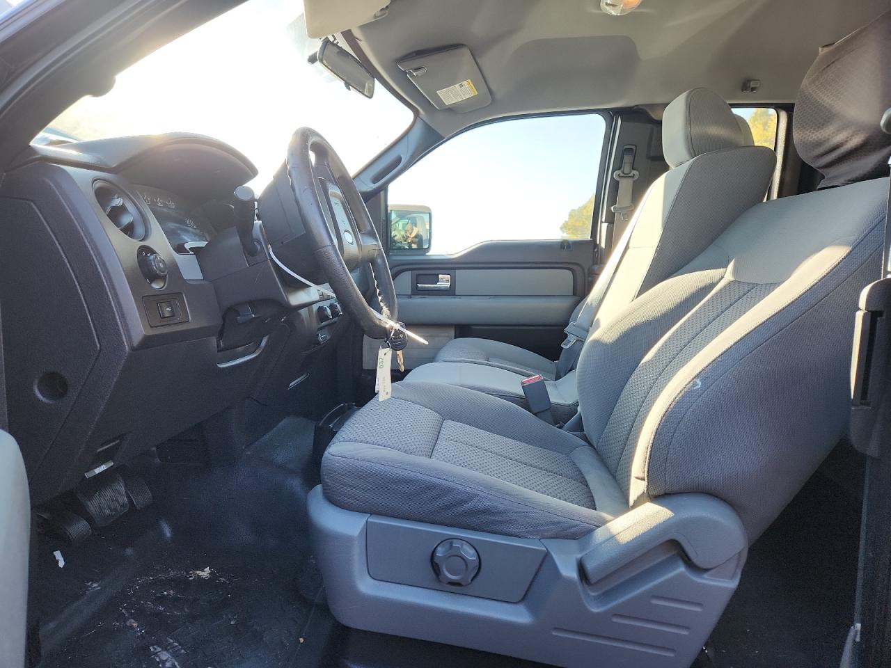 2012 Ford F150 Super Cab VIN: 1FTFX1EF7CFC18110 Lot: 86714155