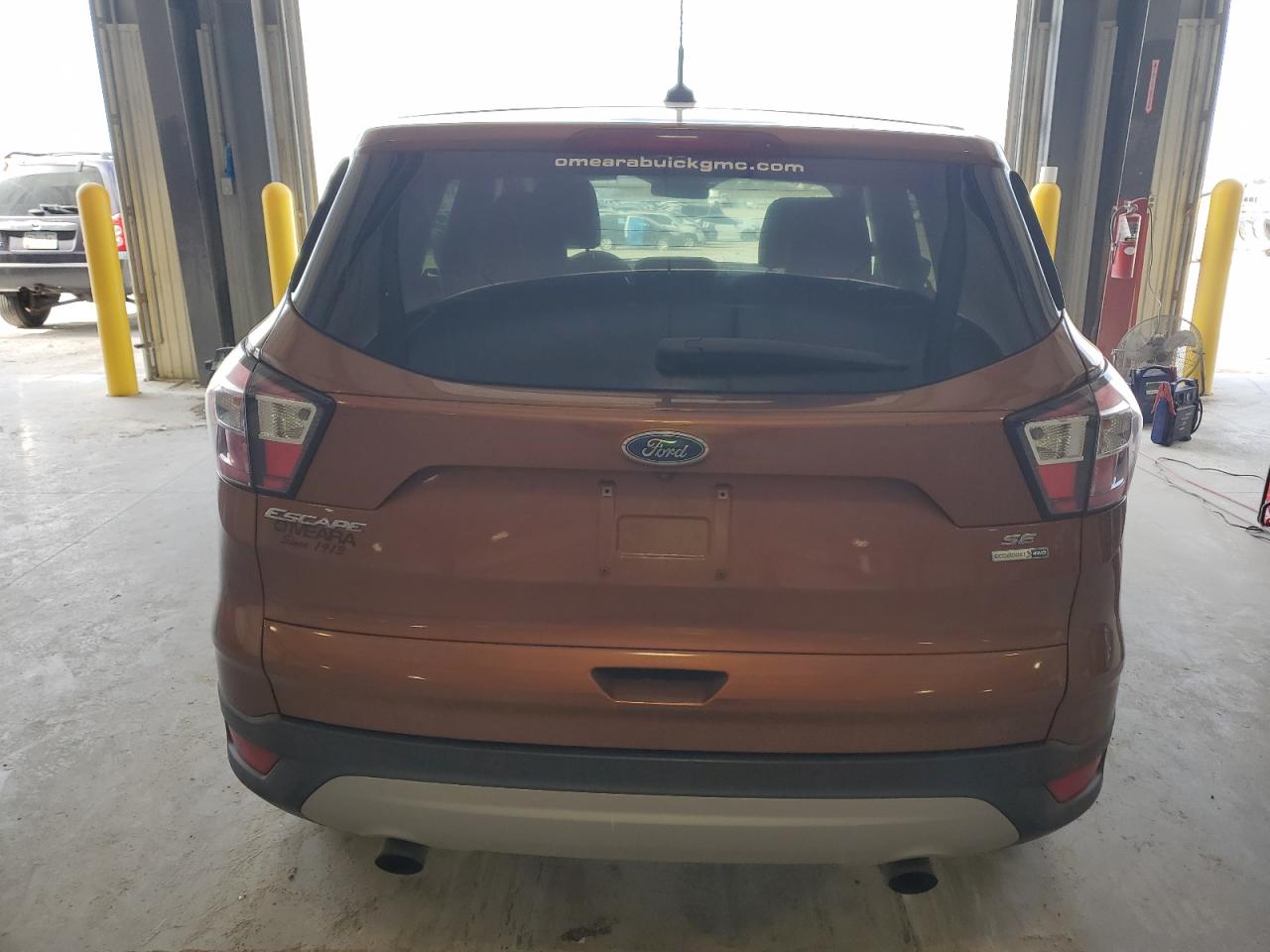 2017 Ford Escape Se VIN: 1FMCU9GD7HUD95423 Lot: 85379515