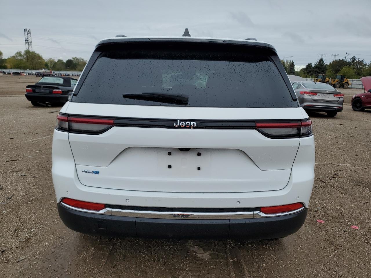 2024 Jeep Grand Cherokee Limited 4Xe VIN: 1C4RJYB63RC714611 Lot: 85645265