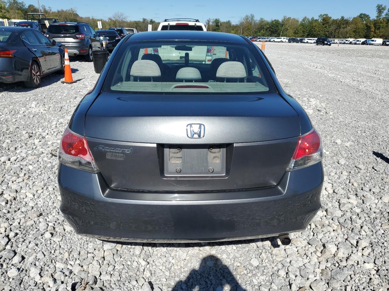 2008 Honda Accord Lx VIN: 1HGCP26338A090158 Lot: 82393935