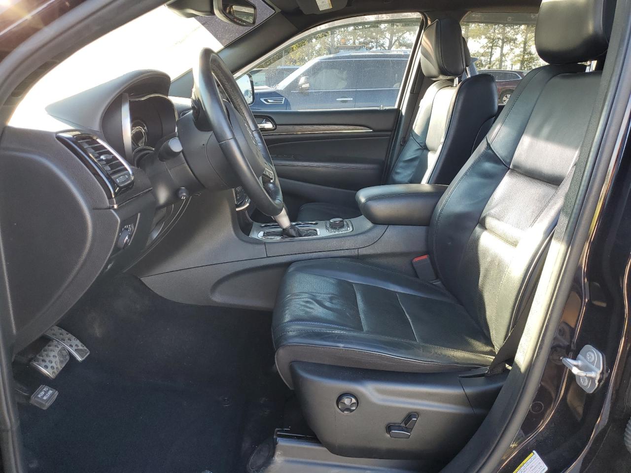 2020 Jeep Grand Cherokee Overland VIN: 1C4RJFCG1LC353964 Lot: 81942585