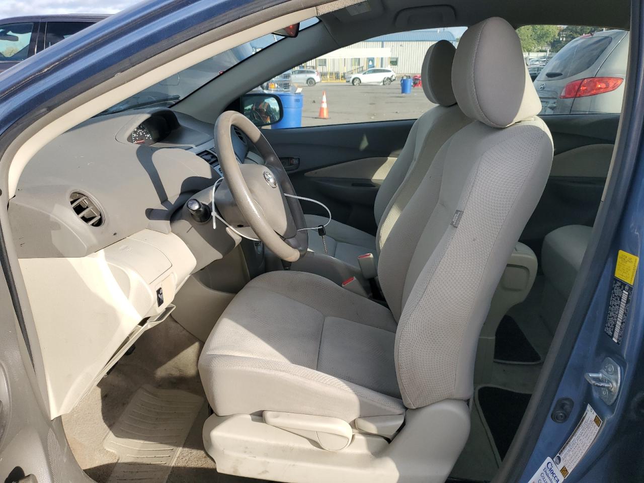 2011 Toyota Yaris VIN: JTDBT4K38B4081338 Lot: 85098905