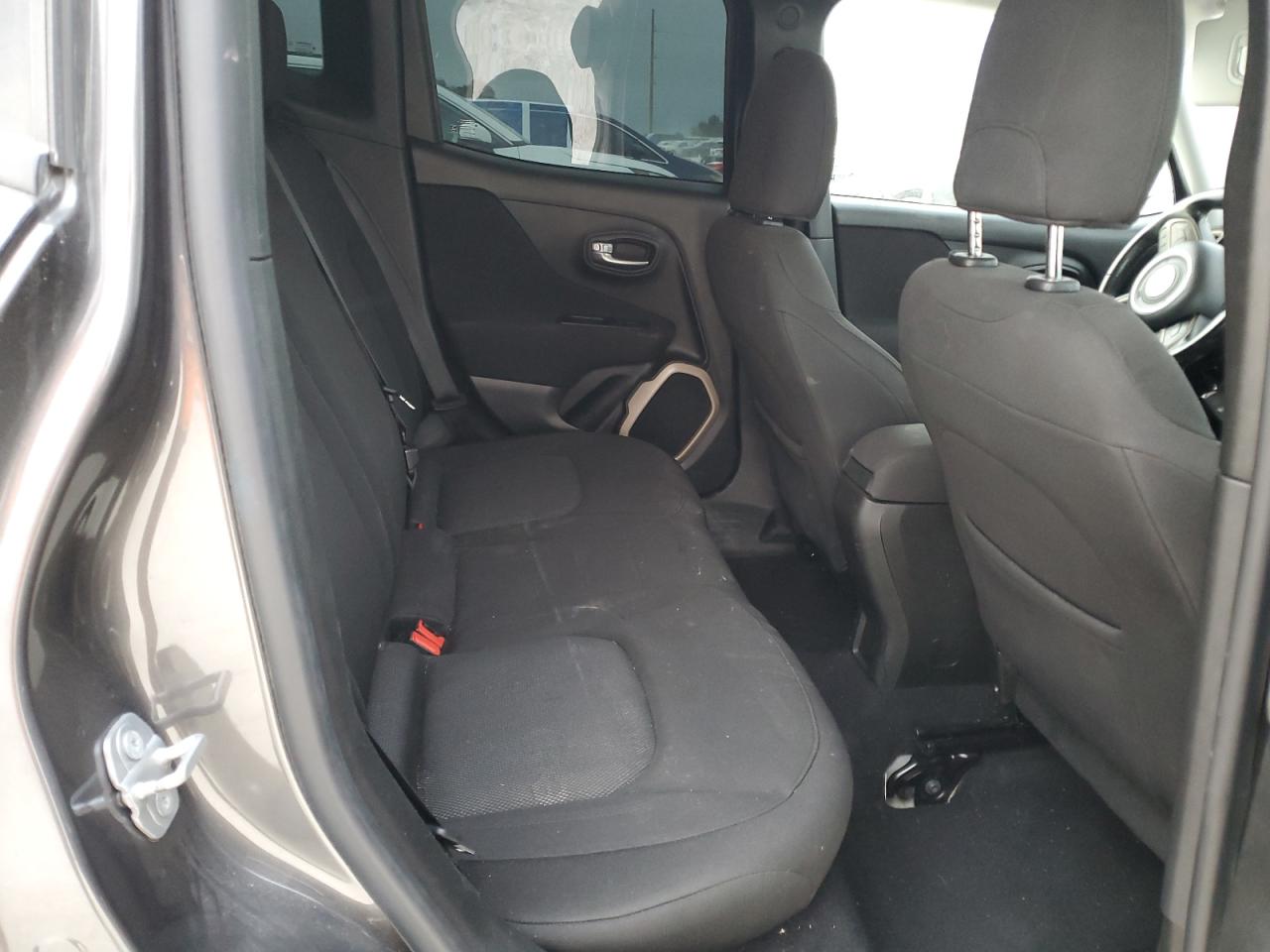 2016 Jeep Renegade Latitude VIN: ZACCJABT4GPE34241 Lot: 89730335