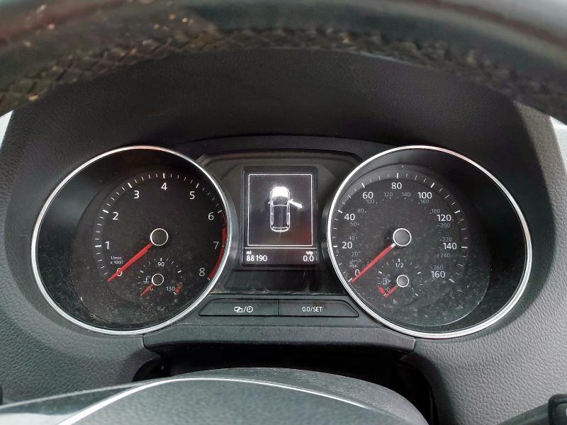 2015 VOLKSWAGEN POLO SE 
