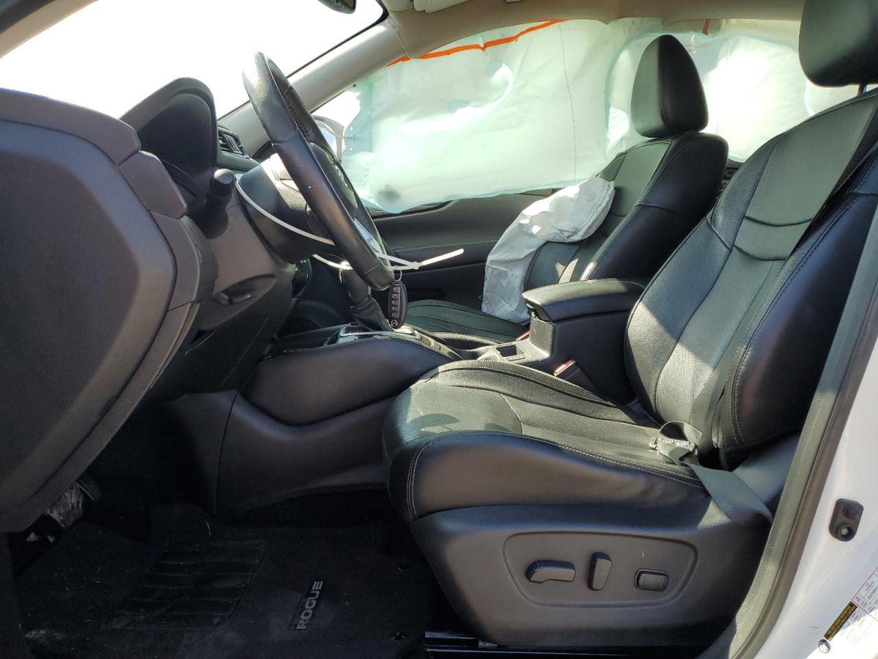 2019 Nissan Rogue S VIN: 5N1AT2MT0KC724814 Lot: 82418095