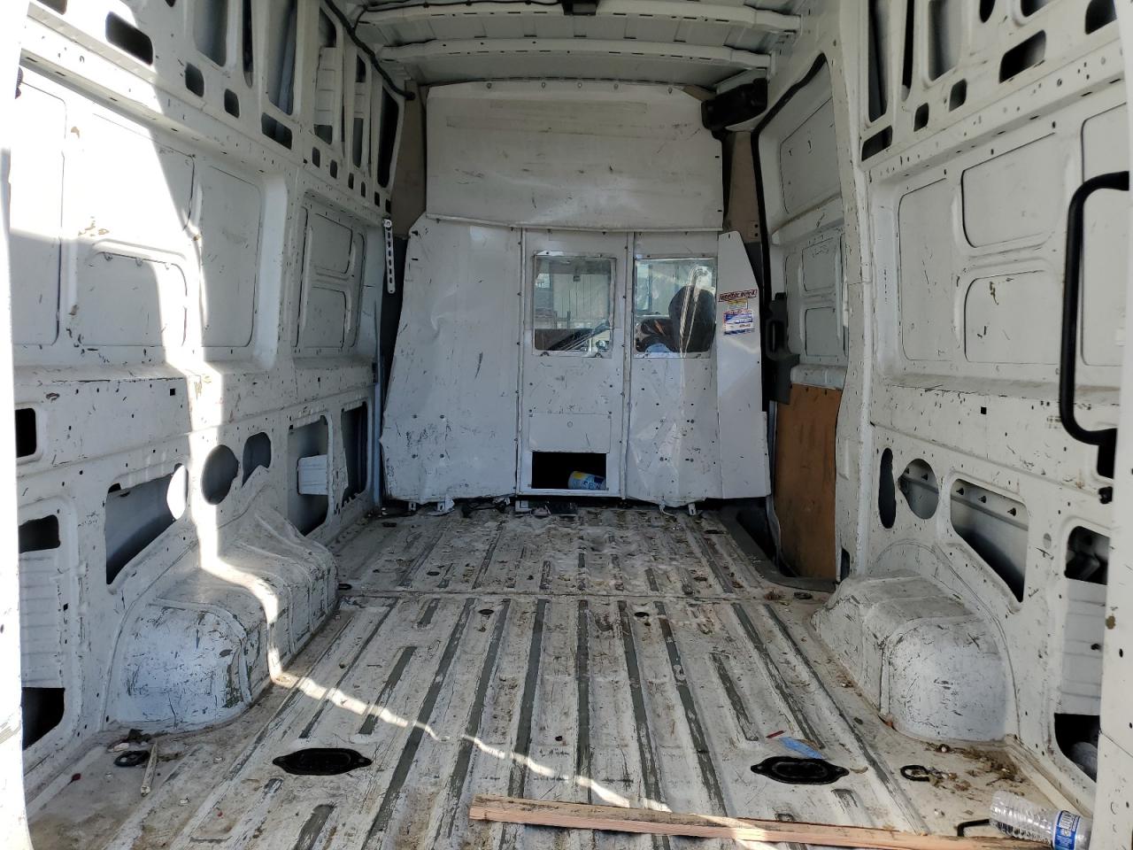 2018 Nissan Nv 2500 S VIN: 1N6BF0LY0JN805295 Lot: 82335205