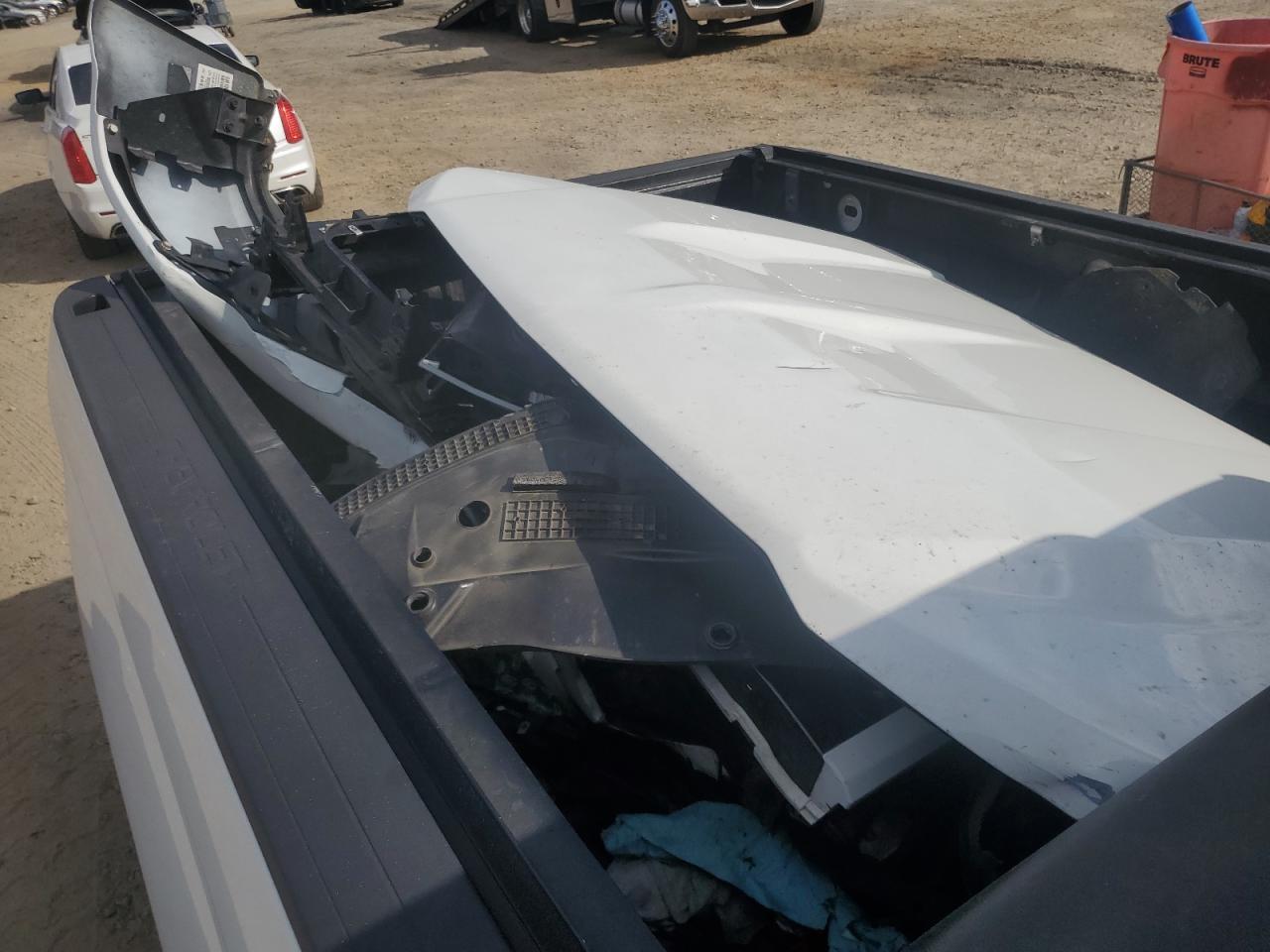 2018 Chevrolet Silverado C1500 Custom VIN: 1GCRCPEC6JZ235817 Lot: 84731545