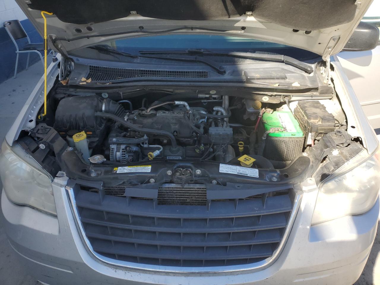 2008 Chrysler Town & Country Lx VIN: 2A8HR44H08R672554 Lot: 90332455