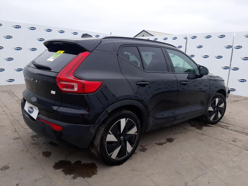 2024 VOLVO XC40 CORE RECHARGE EV 
