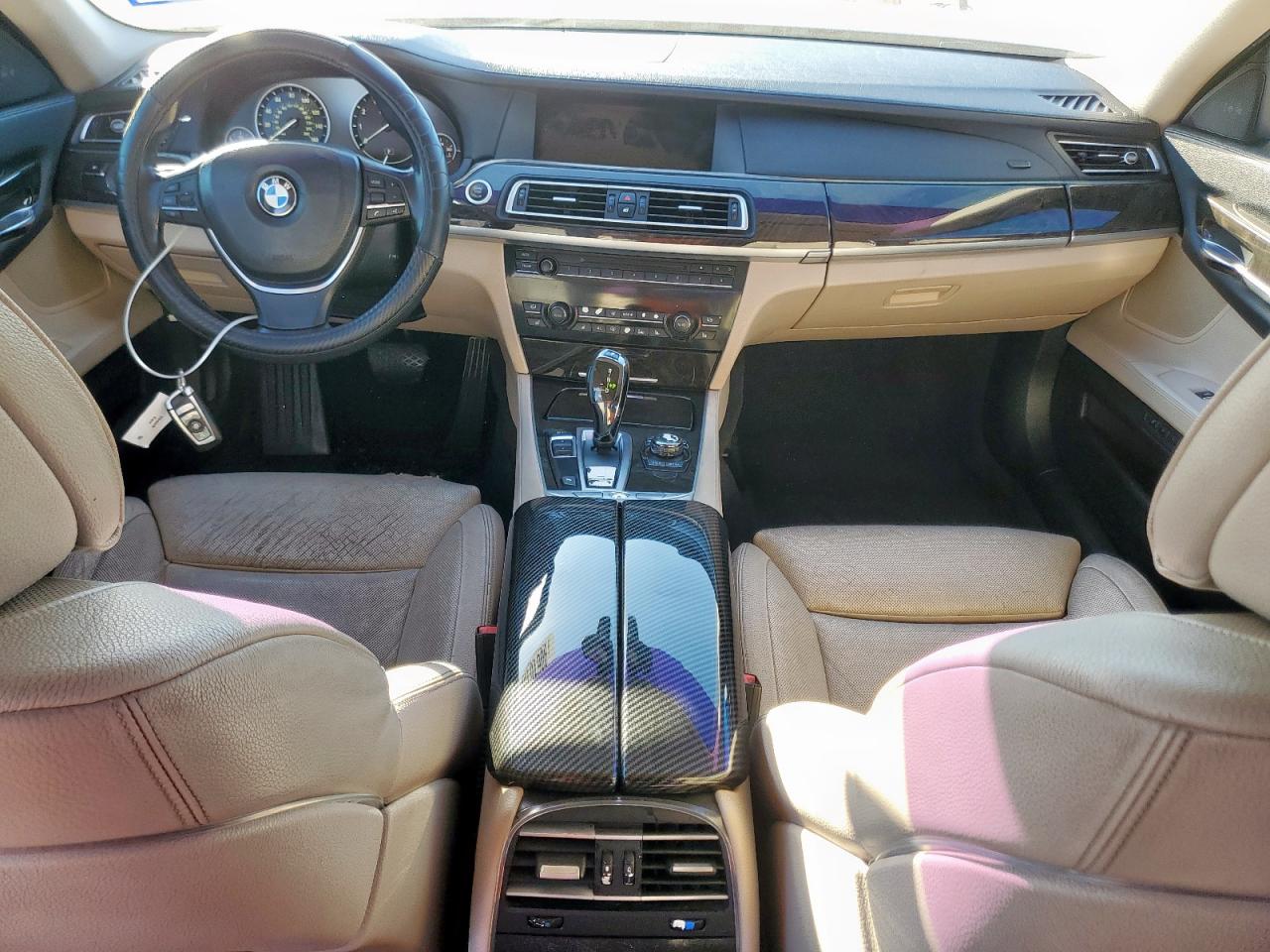 2012 BMW 740 I VIN: WBAKA4C50CC613885 Lot: 90616135