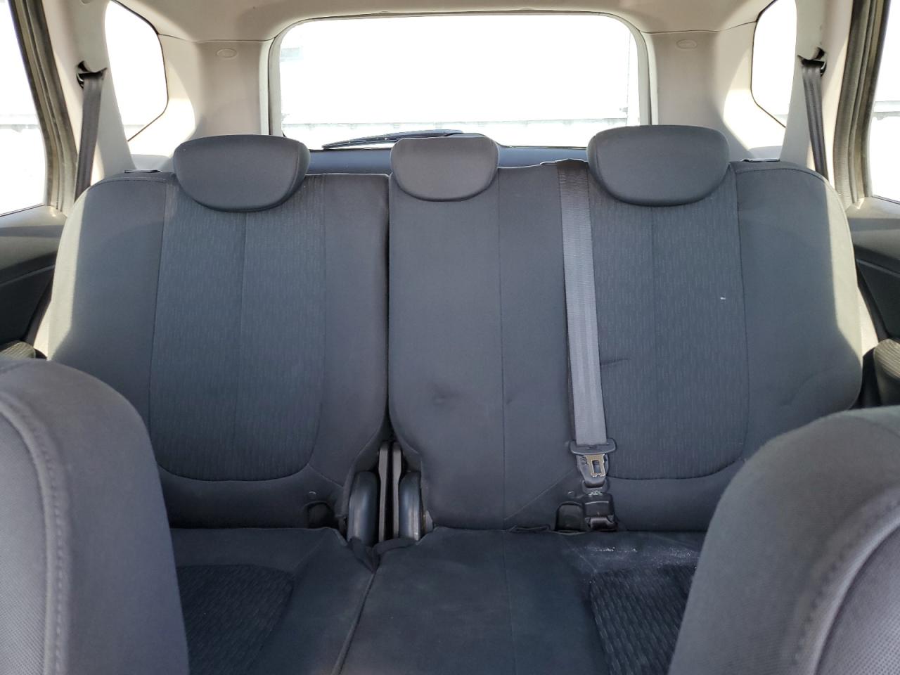 2009 Kia Rondo Base VIN: KNAFG528X97259442 Lot: 84961815