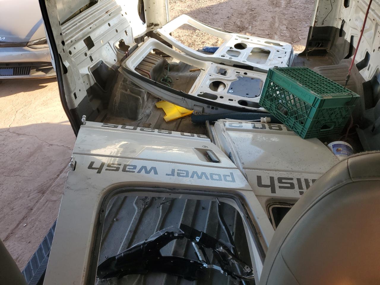 2005 Ford Econoline E250 Van VIN: 1FTNE24L25HB09284 Lot: 68901455