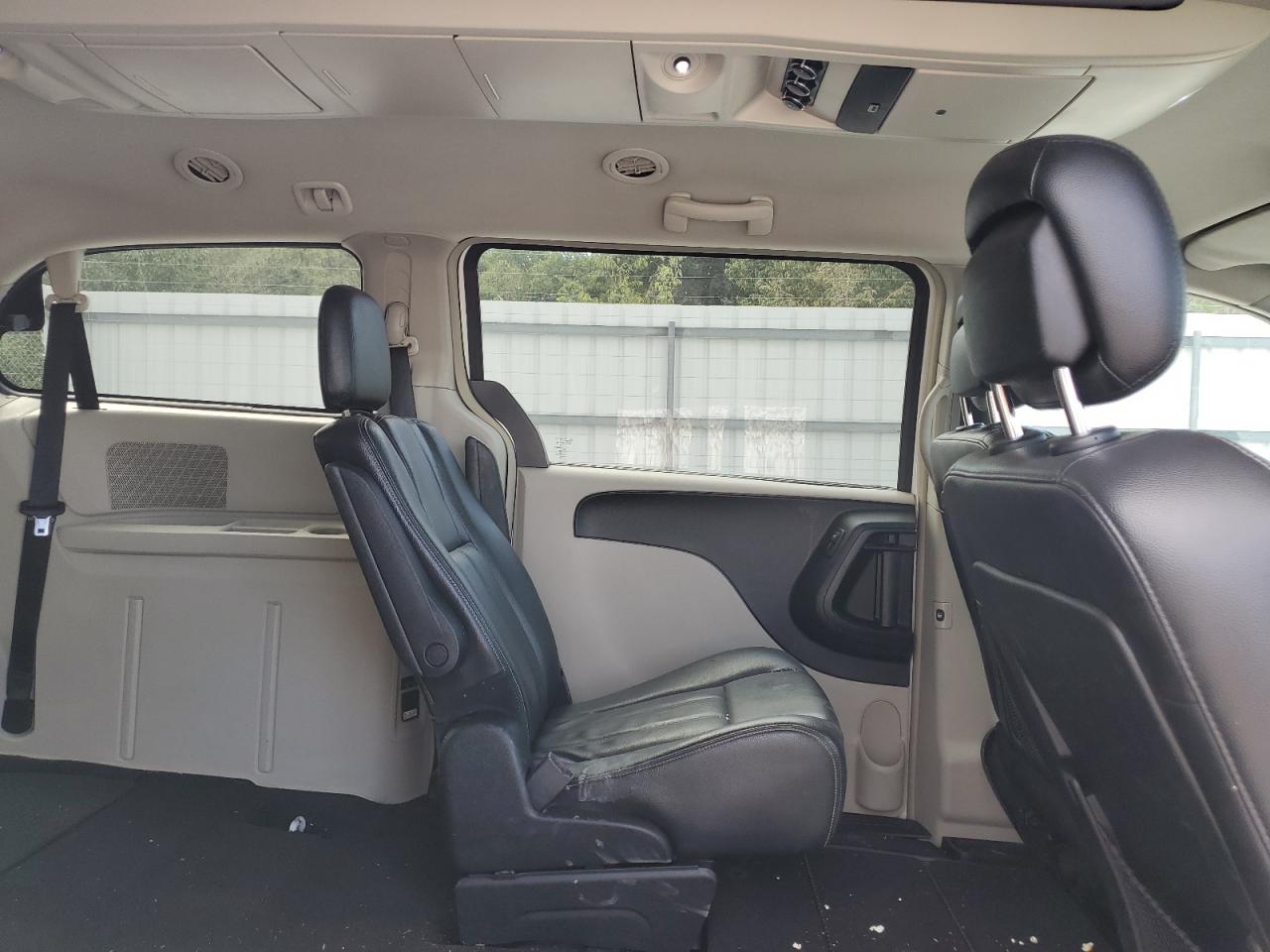 2013 Chrysler Town & Country Touring VIN: 2C4RC1BG1DR696233 Lot: 84591815