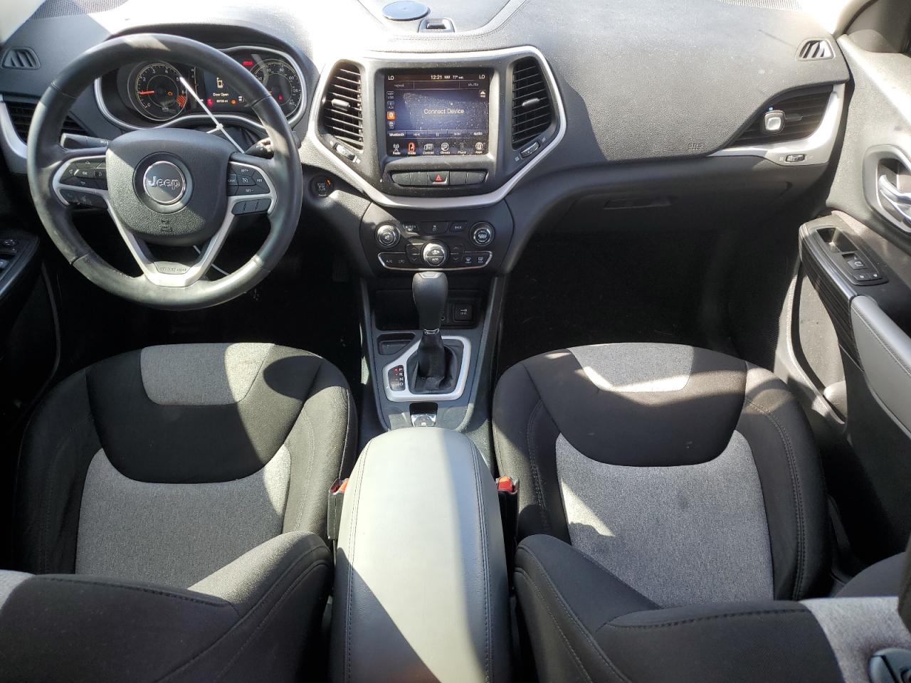 2014 Jeep Cherokee Latitude VIN: 1C4PJLCB2EW199566 Lot: 82206935