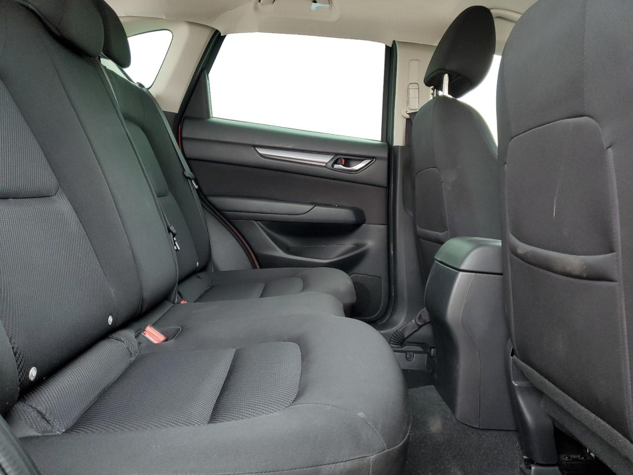 2019 Mazda Cx-5 Sport VIN: JM3KFABM4K1585442 Lot: 82778575