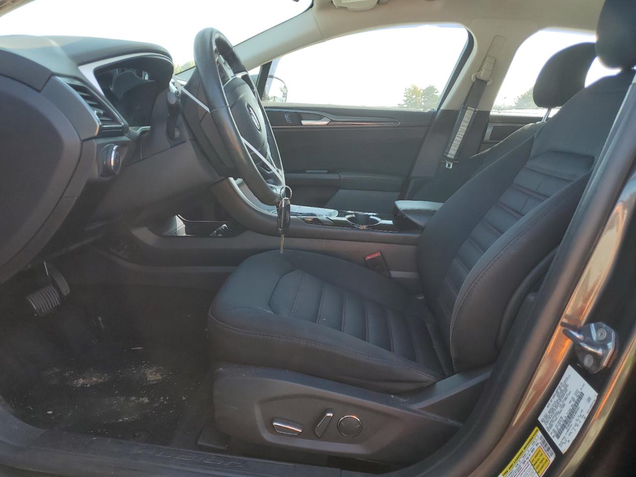 2015 Ford Fusion Se VIN: 3FA6P0H78FR300441 Lot: 82224335