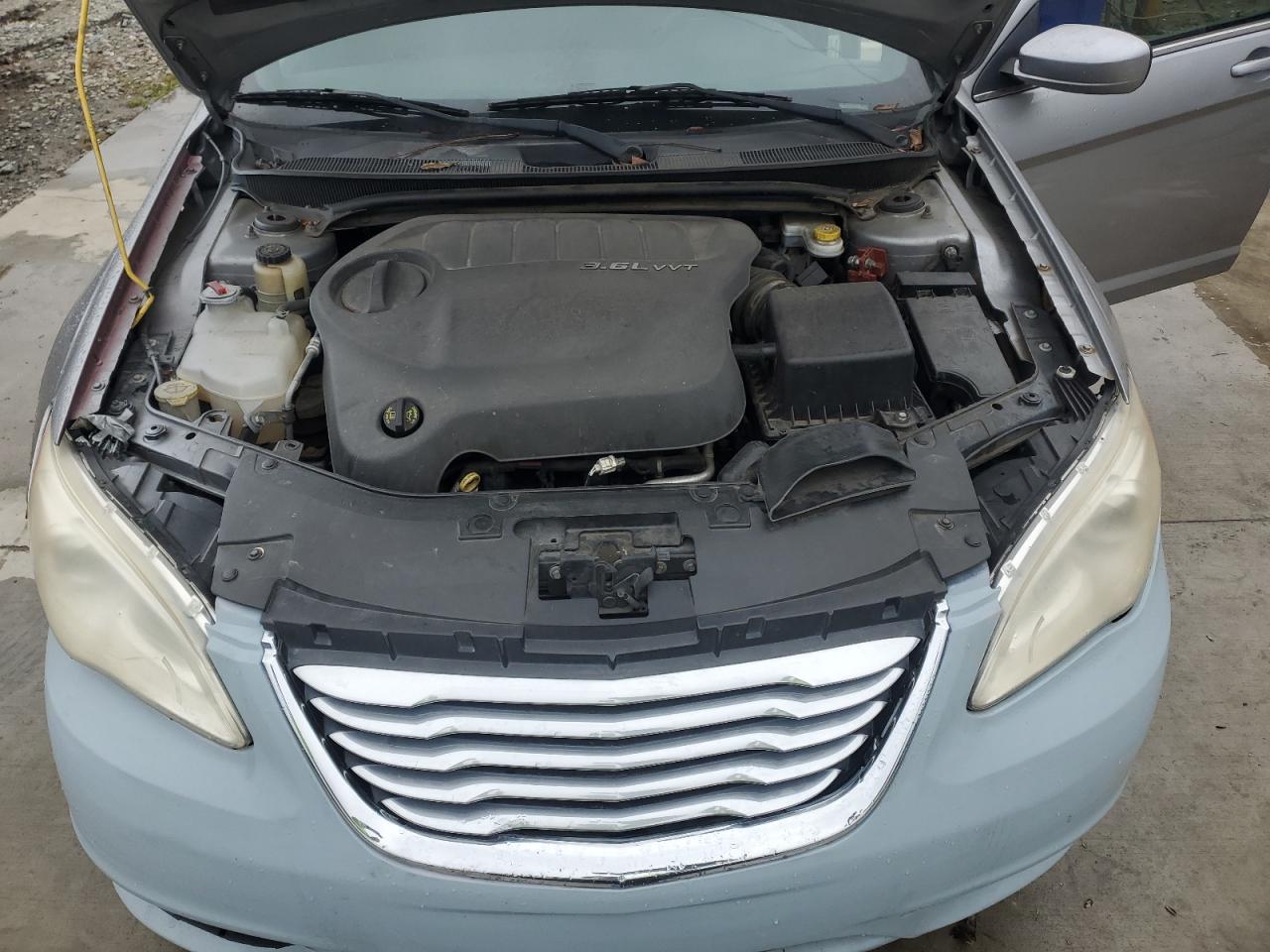 2013 Chrysler 200 Touring VIN: 1C3CCBBG9DN731596 Lot: 89682815