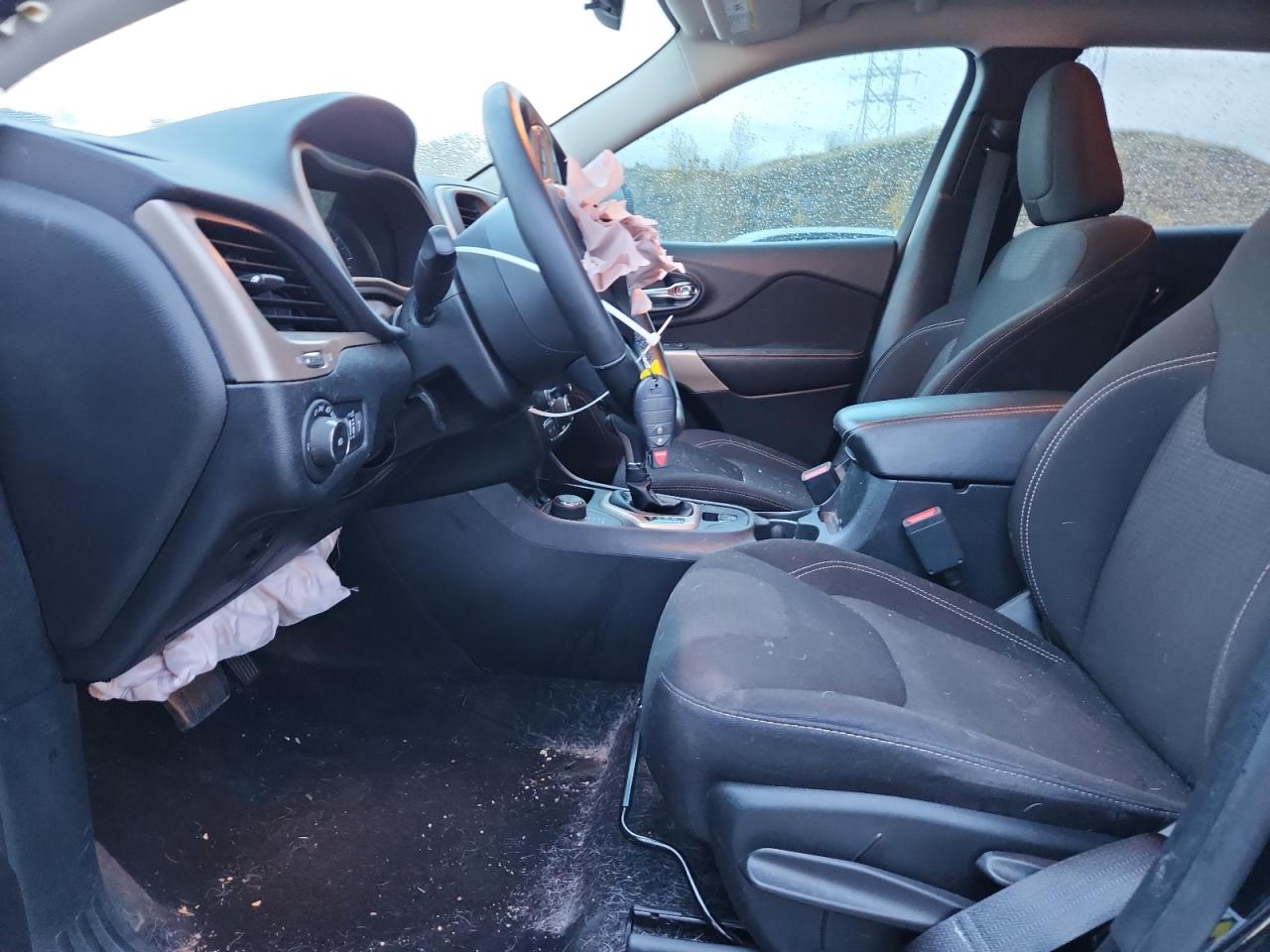 2017 Jeep Cherokee Latitude VIN: 1C4PJMCS5HD223719 Lot: 89846745