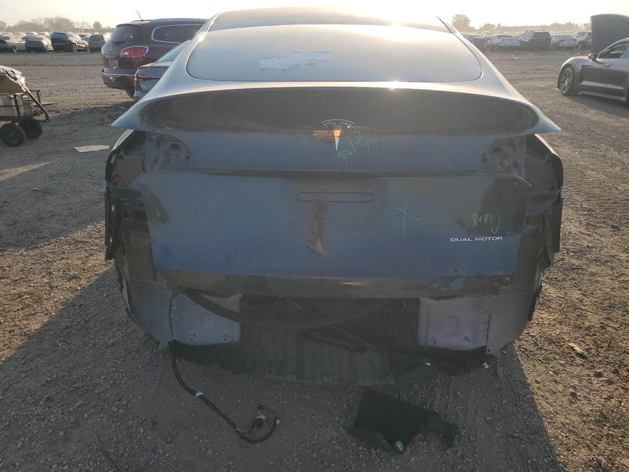 2025 Tesla Model Y VIN: 7SAYGAEE2SF218229 Lot: 84790895