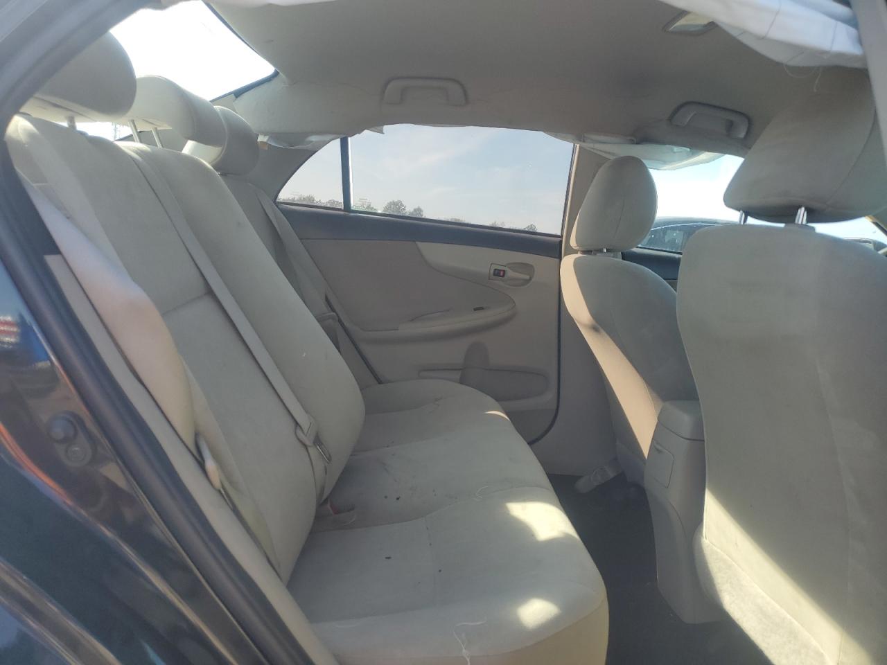 2013 Toyota Corolla Base VIN: 5YFBU4EE3DP082617 Lot: 82234705