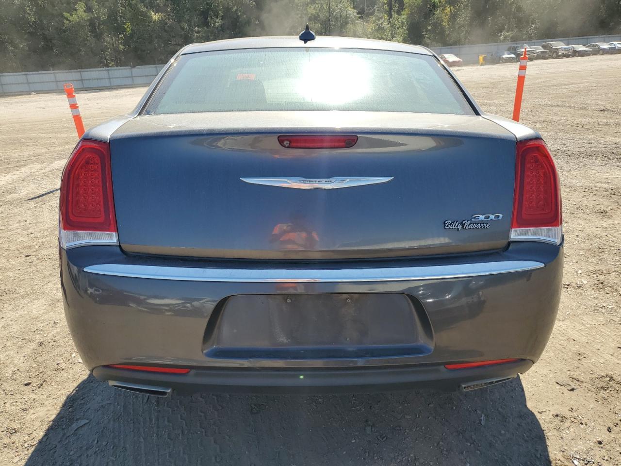 2018 Chrysler 300 Limited VIN: 2C3CCAEG8JH126883 Lot: 86609615