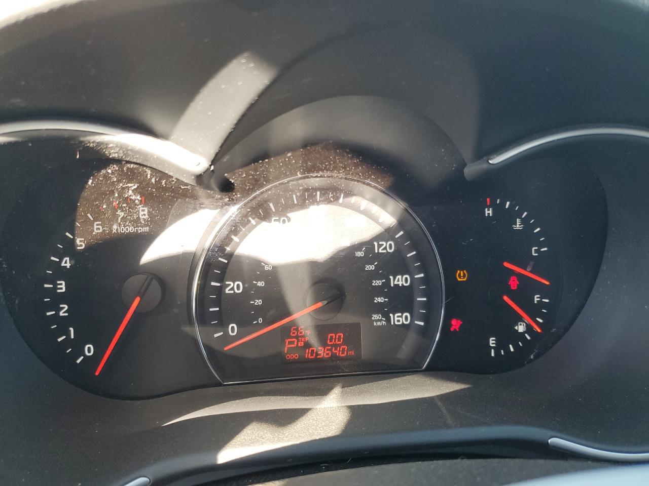 2015 Kia Sorento Lx VIN: 5XYKTCA60FG557885 Lot: 81987775