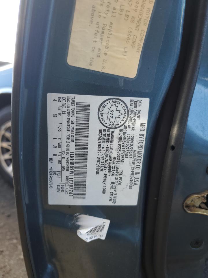 2001 Lincoln Town Car Signature VIN: 1LNHM82W11Y707761 Lot: 89661485